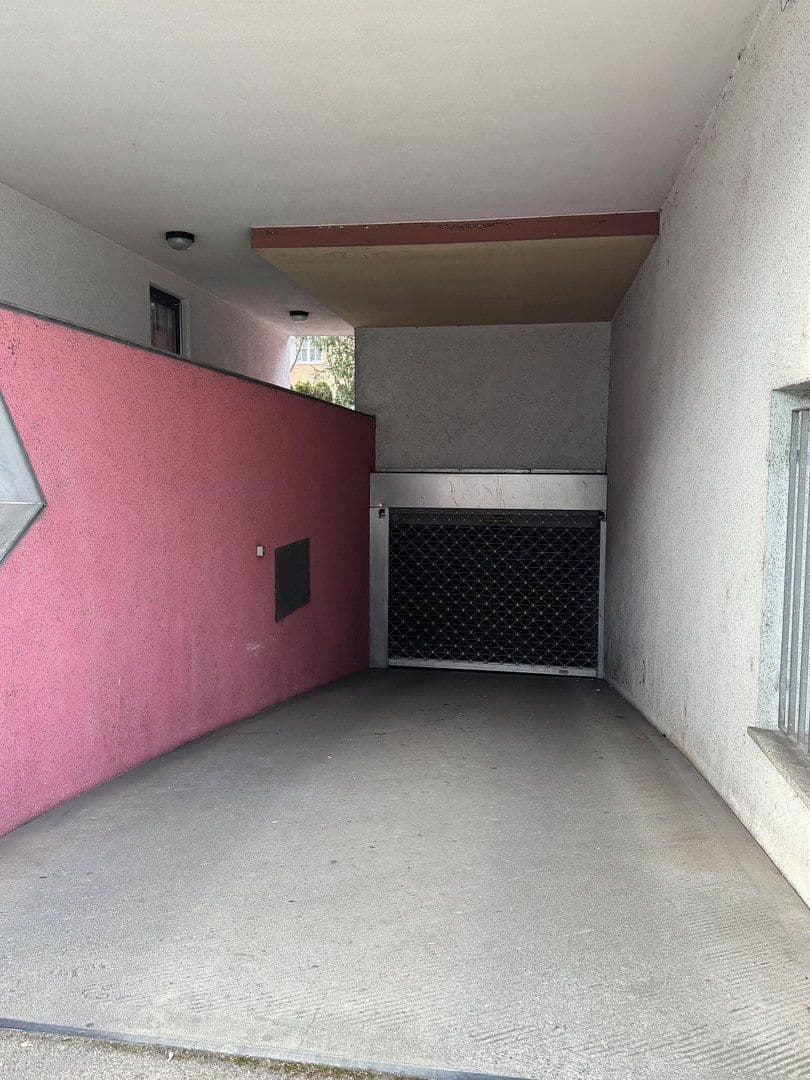 Prenájom bytu 3-izbový 70 m², Göppingen, Bádensko-Wurttembersko Prenájom bytu 3-izbový 70 m², Göppingen, Bádensko-Wurttembersko