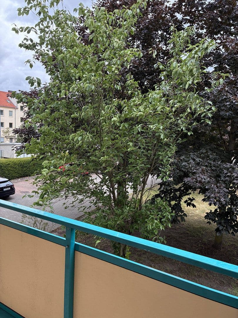 Prenájom bytu 4-izbový 84 m², Amalienstraße 123, Dessau-Roßlau, Sasko-Anhaltsko Prenájom bytu 4-izbový 84 m², Amalienstraße 123, Dessau-Roßlau, Sasko-Anhaltsko