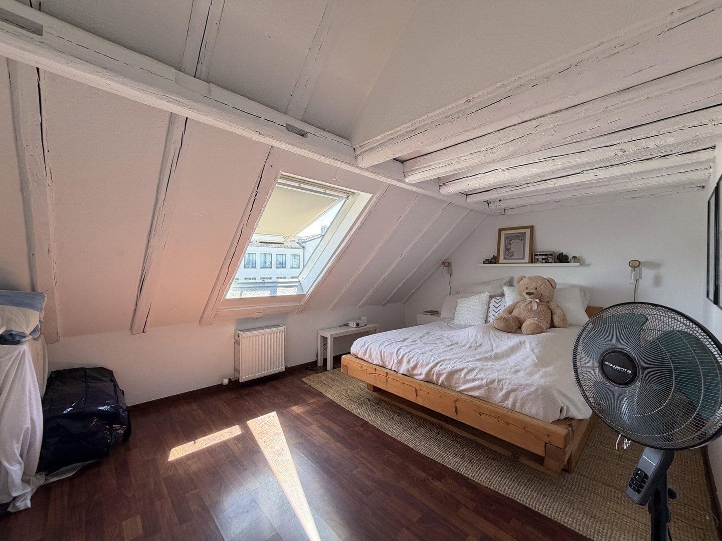 Prenájom bytu 3-izbový 84 m², Eckenheimer Landstraße 103, Frankfurt am Main, Hesensko Prenájom bytu 3-izbový 84 m², Eckenheimer Landstraße 103, Frankfurt am Main, Hesensko