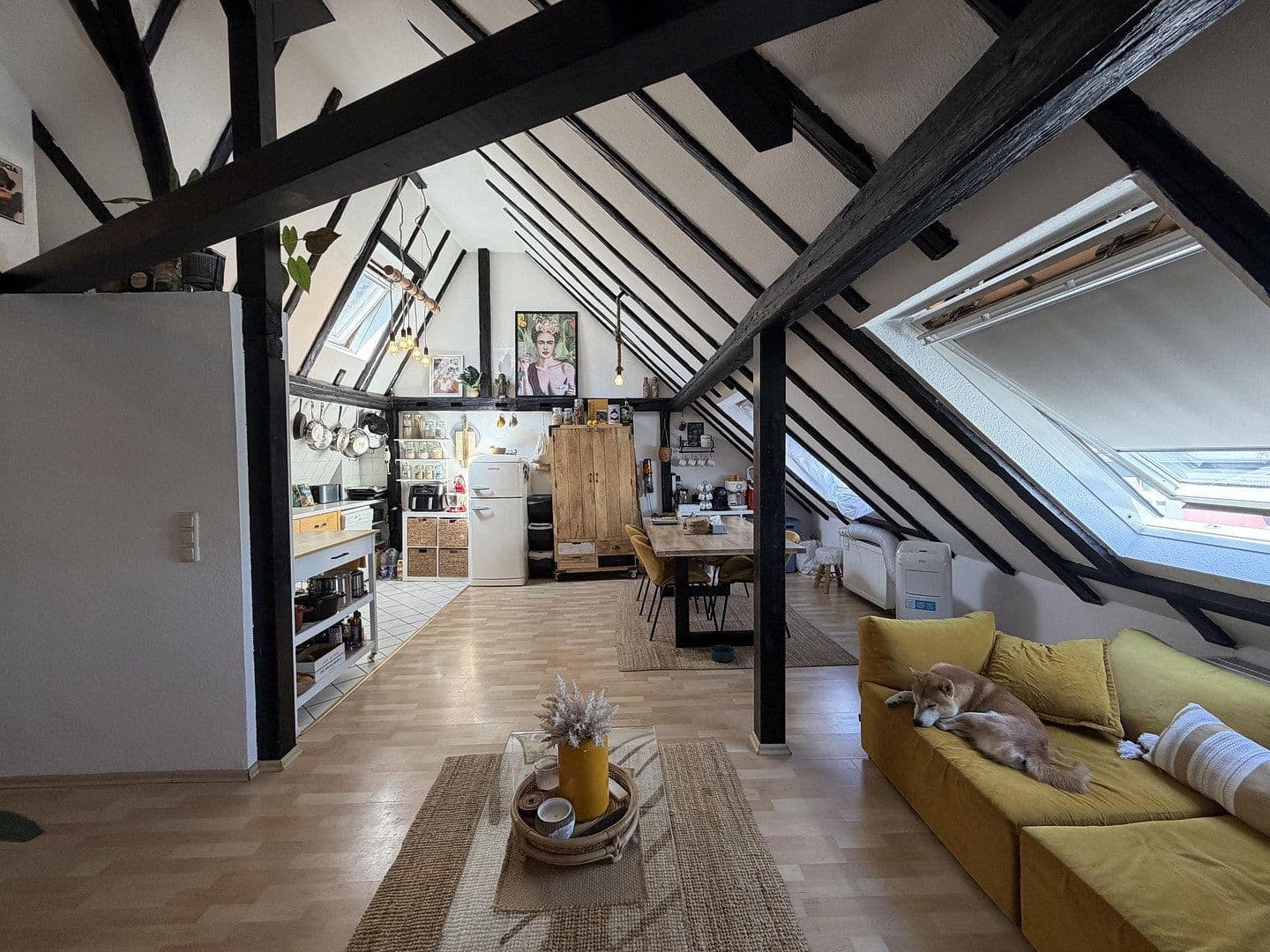 Prenájom bytu 3-izbový 84 m², Eckenheimer Landstraße 103, Frankfurt am Main, Hesensko Prenájom bytu 3-izbový 84 m², Eckenheimer Landstraße 103, Frankfurt am Main, Hesensko