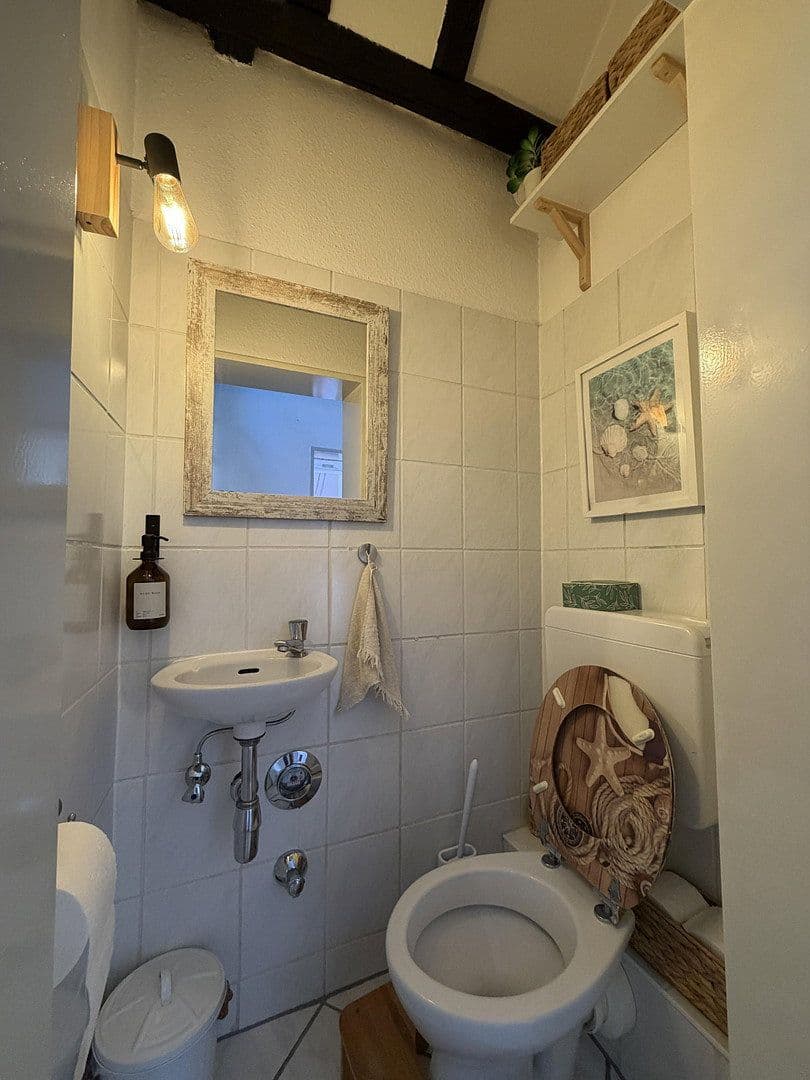 Prenájom bytu 3-izbový 84 m², Eckenheimer Landstraße 103, Frankfurt am Main, Hesensko Prenájom bytu 3-izbový 84 m², Eckenheimer Landstraße 103, Frankfurt am Main, Hesensko