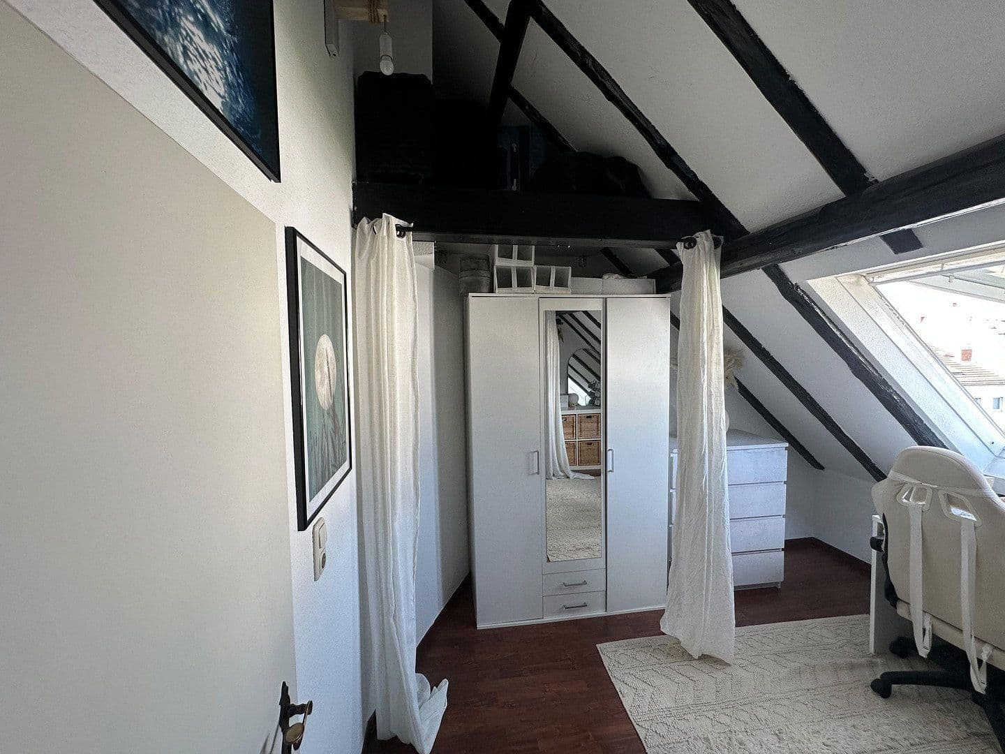 Prenájom bytu 3-izbový 84 m², Eckenheimer Landstraße 103, Frankfurt am Main, Hesensko Prenájom bytu 3-izbový 84 m², Eckenheimer Landstraße 103, Frankfurt am Main, Hesensko