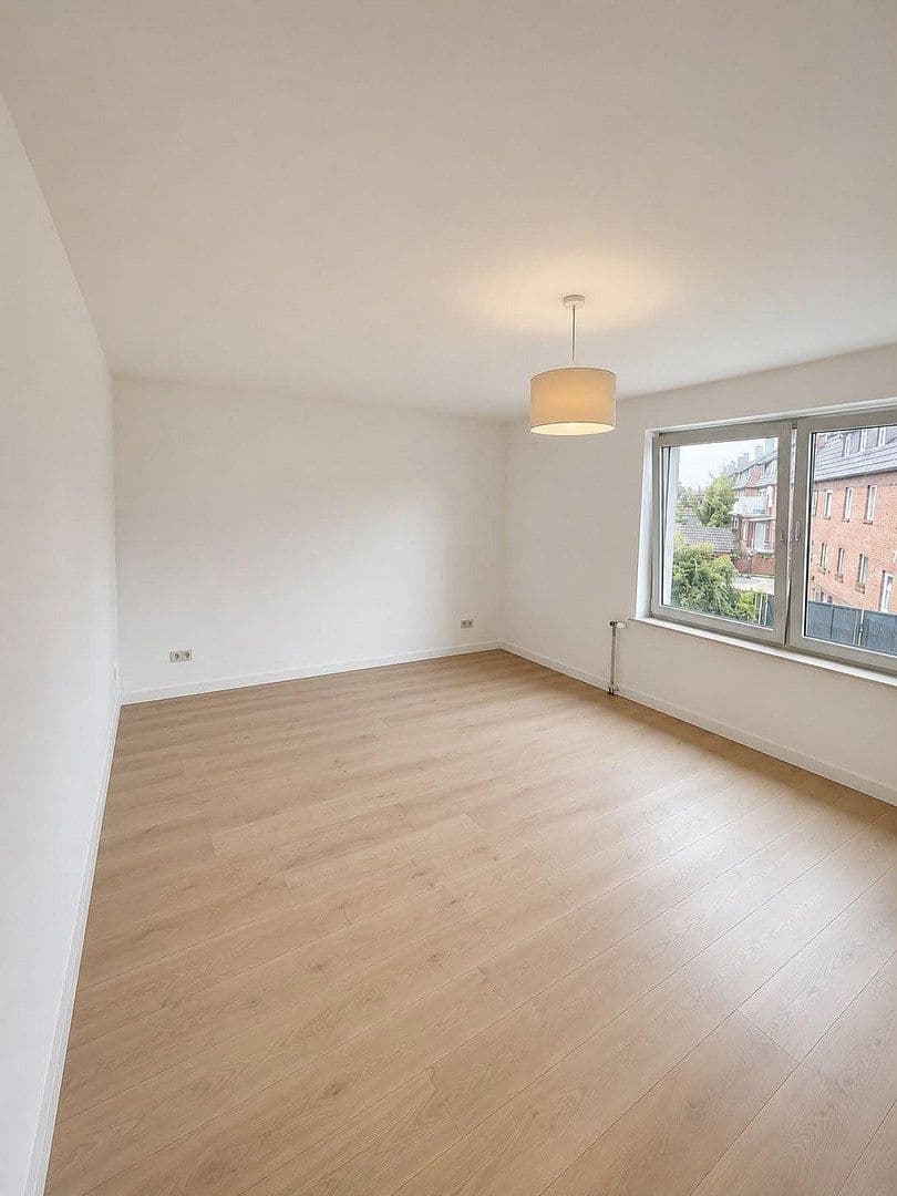 Prenájom bytu 2-izbový 62 m², Osnabrück, Dolné Sasko Prenájom bytu 2-izbový 62 m², Osnabrück, Dolné Sasko