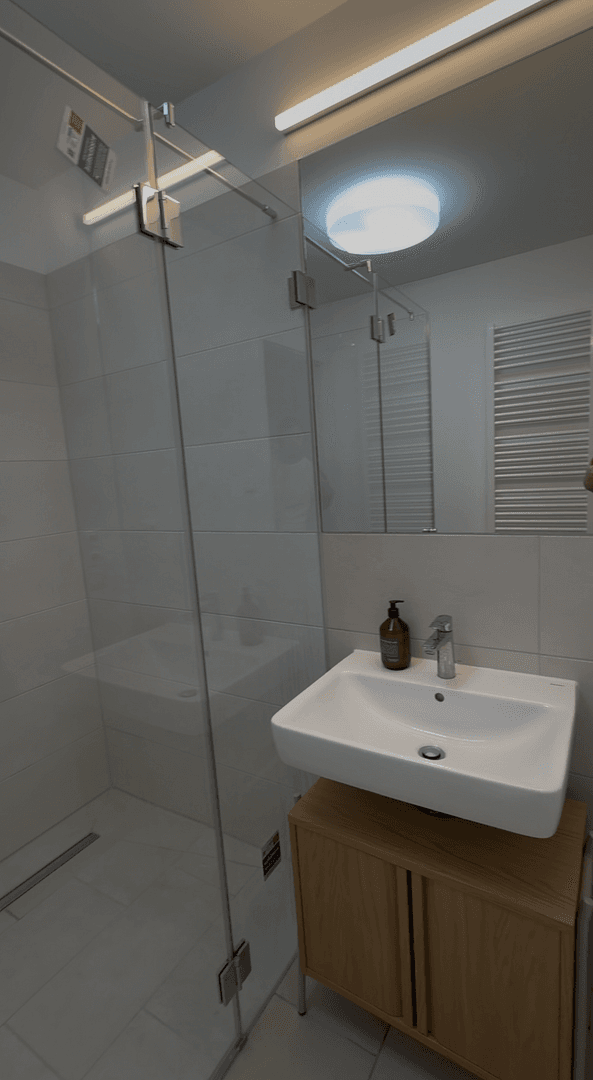 Prenájom bytu 3-izbový 72 m², Pasewalker str. 96, Berlin, Berlín Prenájom bytu 3-izbový 72 m², Pasewalker str. 96, Berlin, Berlín