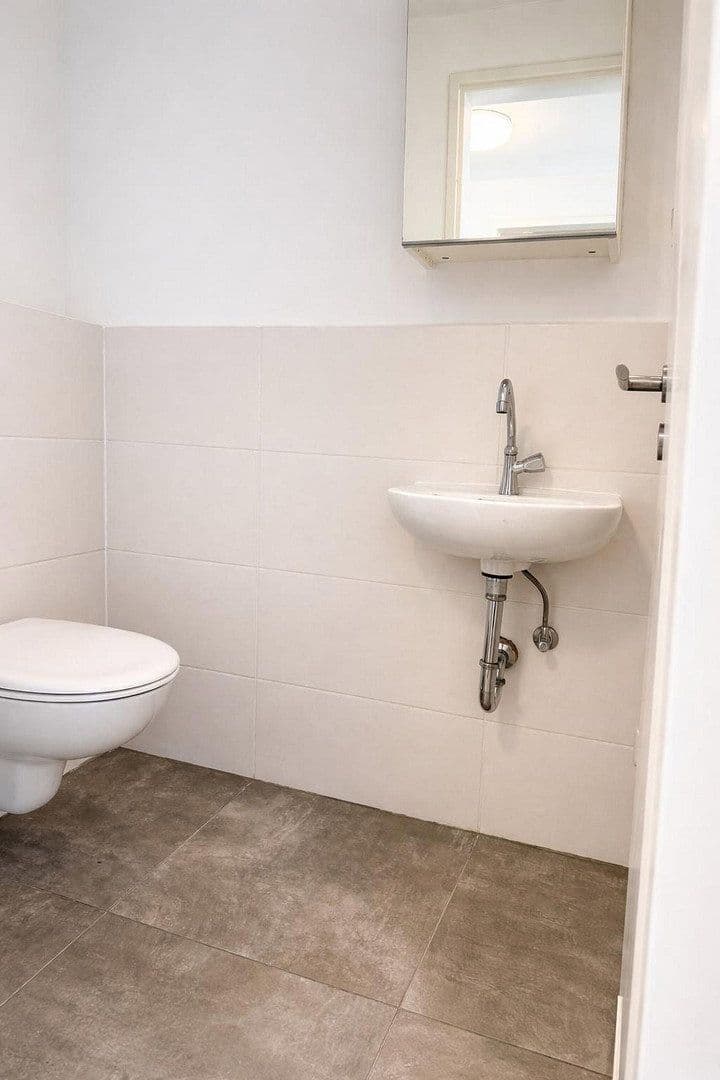Predaj bytu 2-izbový 69 m², Düsseldorf, Severné Porýnie - Westfálsko Predaj bytu 2-izbový 69 m², Düsseldorf, Severné Porýnie - Westfálsko