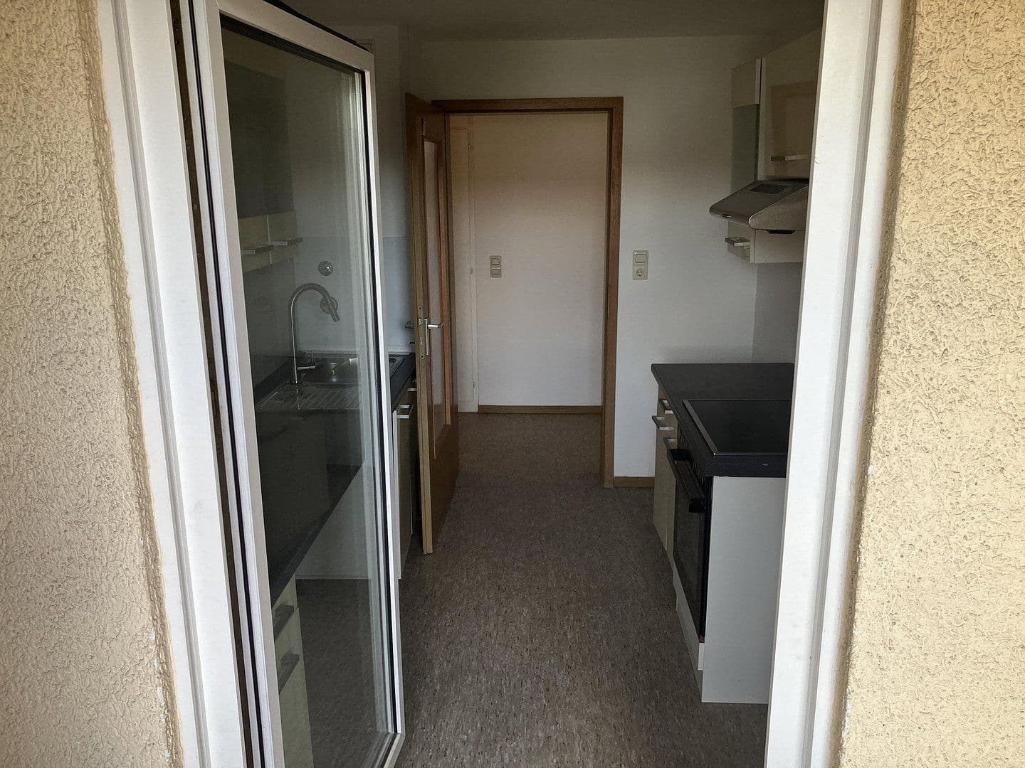 Prenájom bytu 2-izbový 49 m², Hirschstr. 36, Karlsruhe, Bádensko-Wurttembersko Prenájom bytu 2-izbový 49 m², Hirschstr. 36, Karlsruhe, Bádensko-Wurttembersko