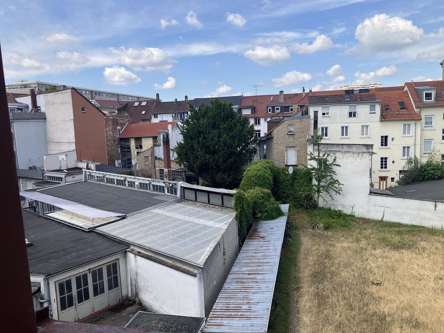 Prenájom bytu 2-izbový 49 m², Hirschstr. 36, Karlsruhe, Bádensko-Wurttembersko Prenájom bytu 2-izbový 49 m², Hirschstr. 36, Karlsruhe, Bádensko-Wurttembersko