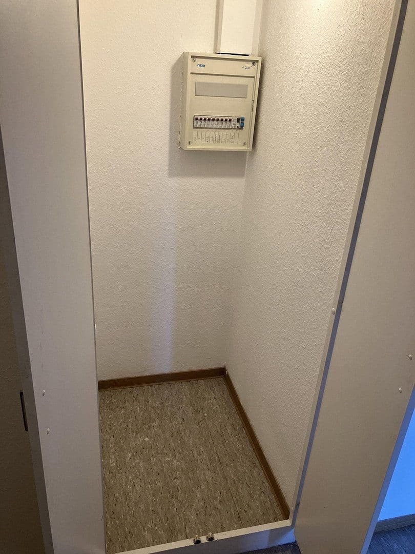 Prenájom bytu 2-izbový 49 m², Hirschstr. 36, Karlsruhe, Bádensko-Wurttembersko Prenájom bytu 2-izbový 49 m², Hirschstr. 36, Karlsruhe, Bádensko-Wurttembersko