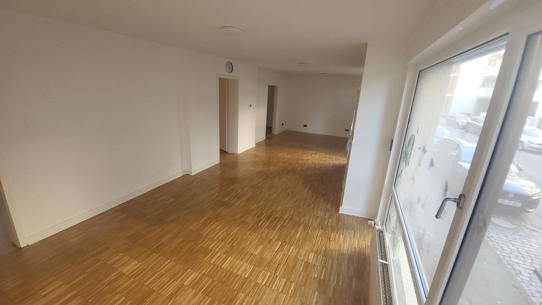 Prenájom nebytového priestoru 337 m², Fortunastr. 13, Hannover, Dolné Sasko Prenájom nebytového priestoru 337 m², Fortunastr. 13, Hannover, Dolné Sasko