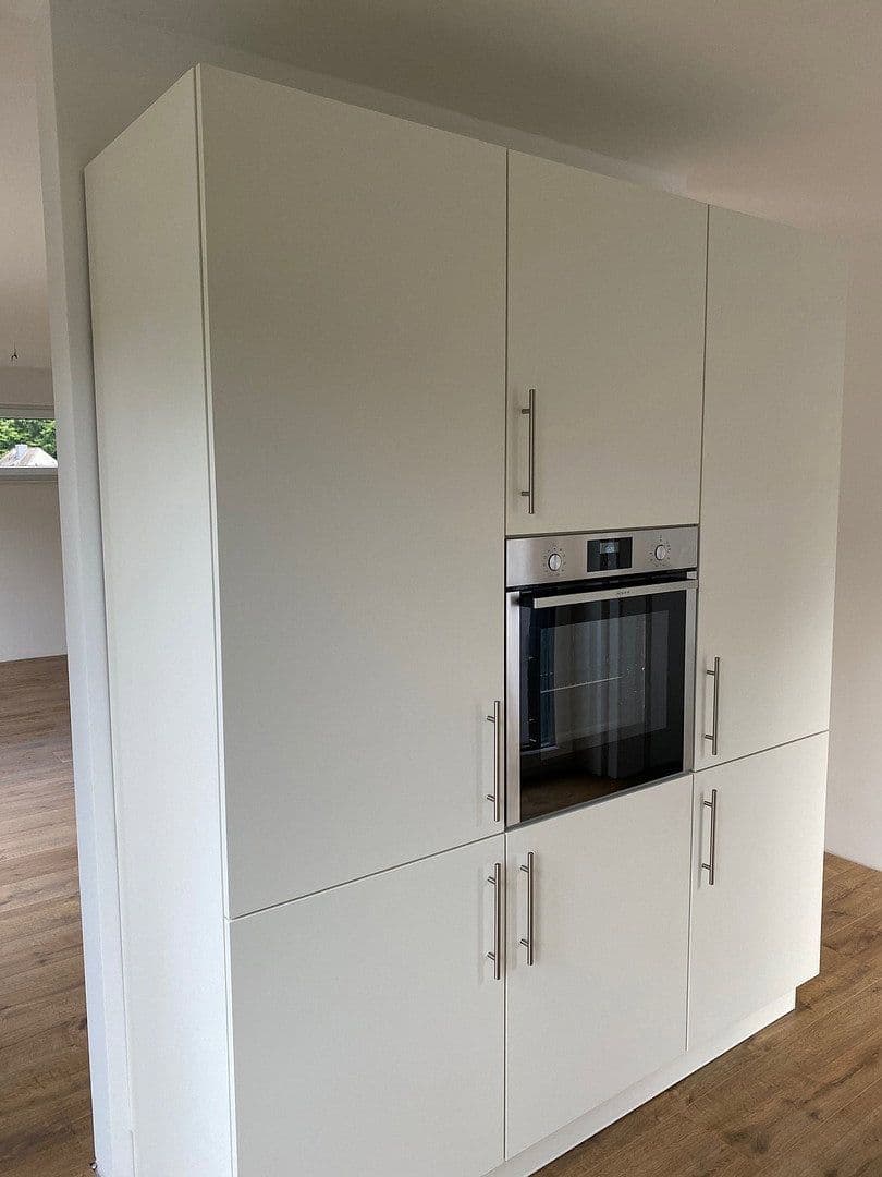 Prenájom bytu 3-izbový 103 m², Ringstraße 113 a, Hamburg, Hamburg Prenájom bytu 3-izbový 103 m², Ringstraße 113 a, Hamburg, Hamburg
