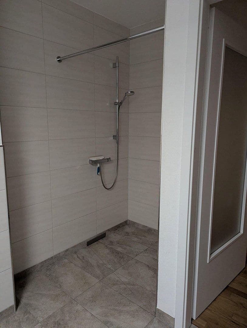 Prenájom bytu 3-izbový 86 m², Martin-Lutherstr.23, Lahr/Schwarzwald, Bádensko-Wurttembersko Prenájom bytu 3-izbový 86 m², Martin-Lutherstr.23, Lahr/Schwarzwald, Bádensko-Wurttembersko