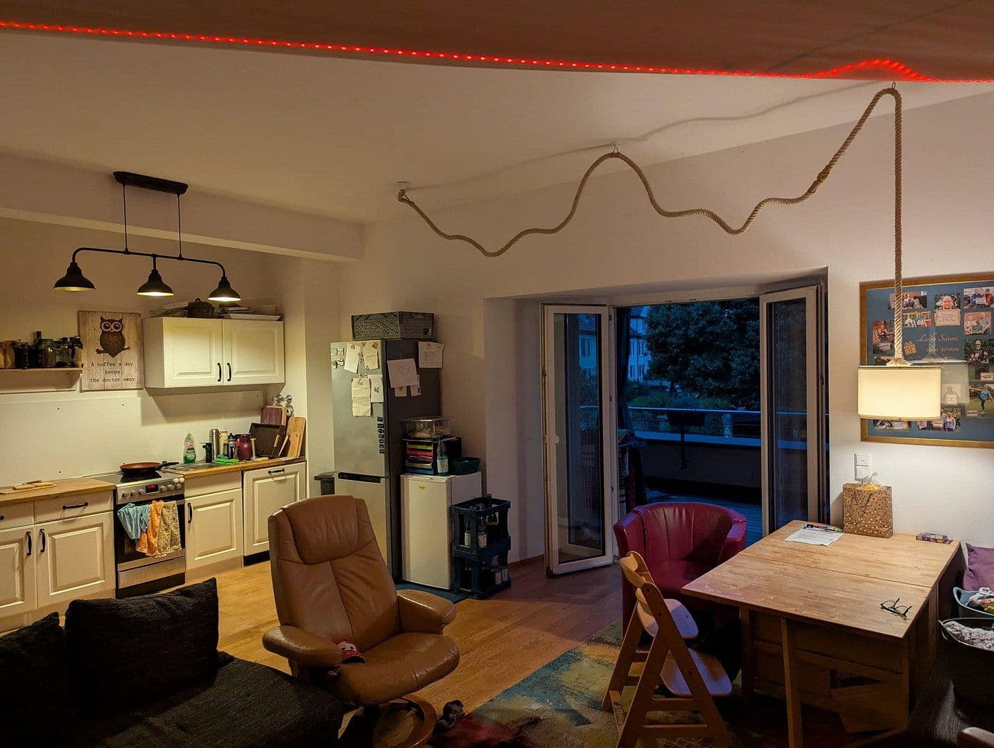 Prenájom bytu 3-izbový 86 m², Martin-Lutherstr.23, Lahr/Schwarzwald, Bádensko-Wurttembersko Prenájom bytu 3-izbový 86 m², Martin-Lutherstr.23, Lahr/Schwarzwald, Bádensko-Wurttembersko