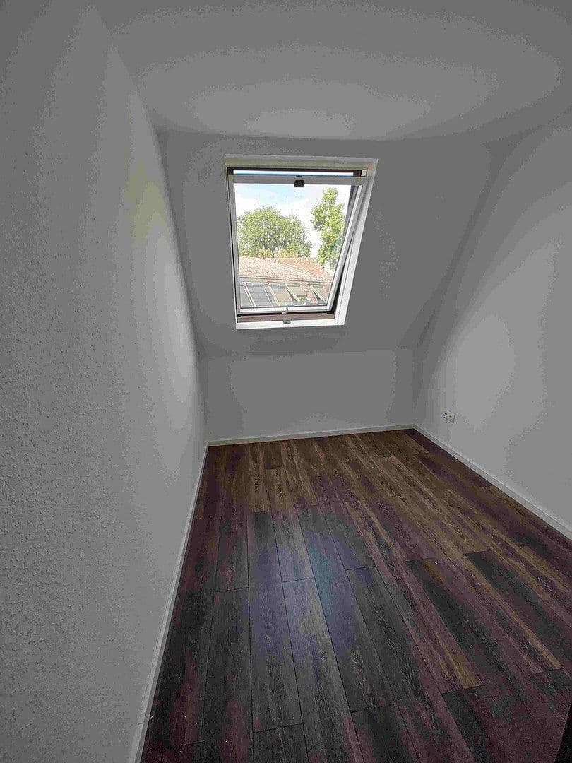 Predaj bytu 4-izbový 114 m², Am Pichelssee 55b, Berlin, Berlín Predaj bytu 4-izbový 114 m², Am Pichelssee 55b, Berlin, Berlín