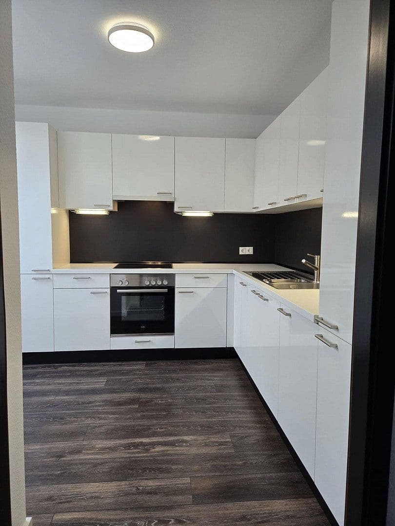Predaj bytu 4-izbový 114 m², Am Pichelssee 55b, Berlin, Berlín Predaj bytu 4-izbový 114 m², Am Pichelssee 55b, Berlin, Berlín