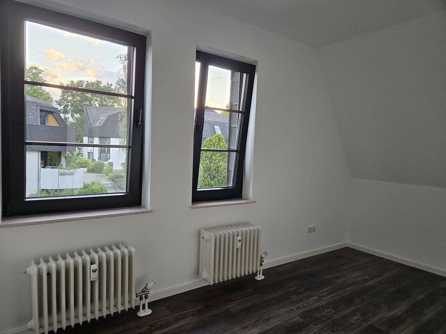 Predaj bytu 4-izbový 114 m², Am Pichelssee 55b, Berlin, Berlín Predaj bytu 4-izbový 114 m², Am Pichelssee 55b, Berlin, Berlín