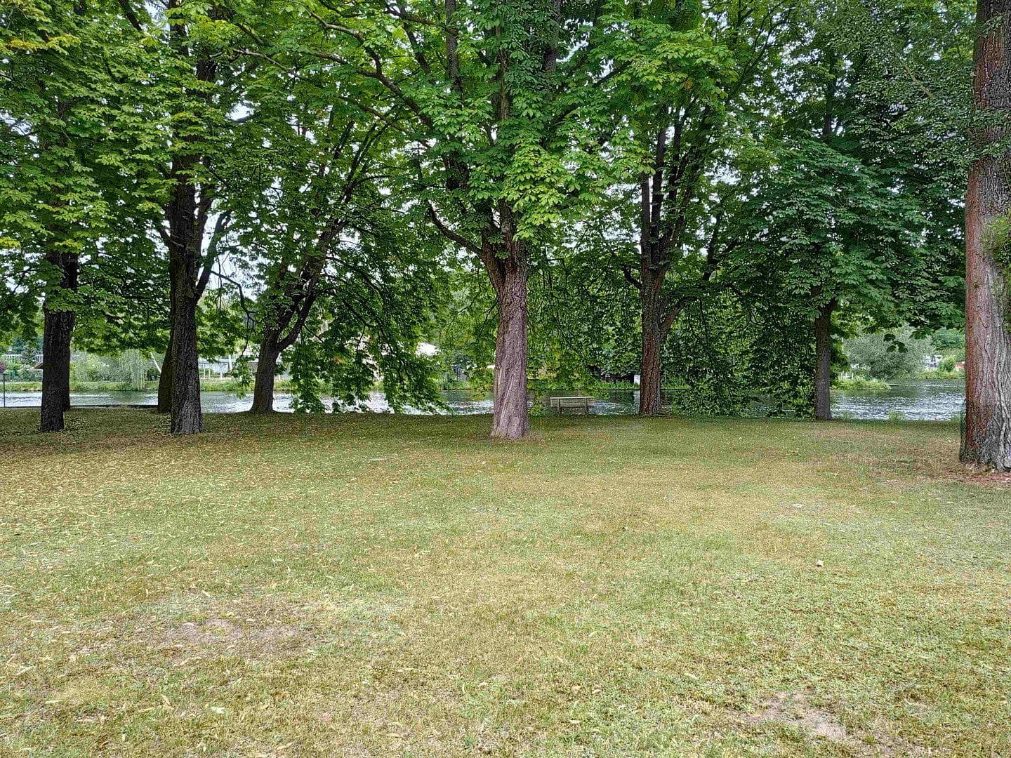 Predaj bytu 4-izbový 114 m², Am Pichelssee 55b, Berlin, Berlín Predaj bytu 4-izbový 114 m², Am Pichelssee 55b, Berlin, Berlín