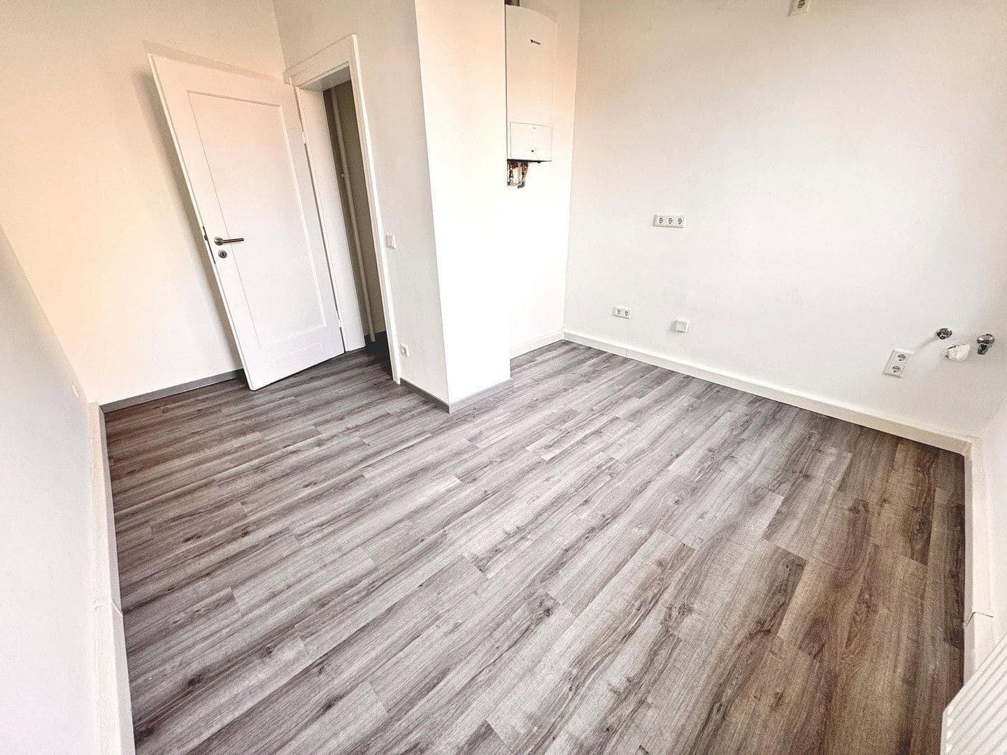 Prenájom bytu 2-izbový 56 m², Landgrabenstraße, Nürnberg, Bavorsko Prenájom bytu 2-izbový 56 m², Landgrabenstraße, Nürnberg, Bavorsko