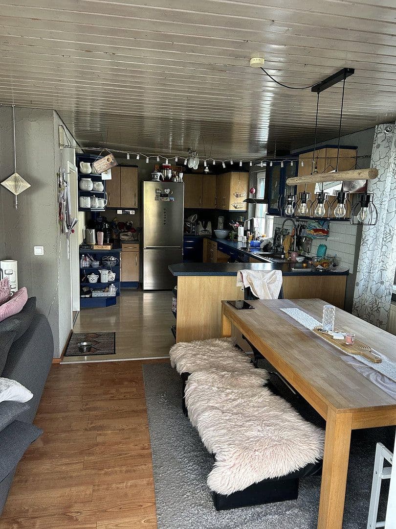 Predaj domu 130 m², pozemok 589 m², Hüttlingen, Bádensko-Wurttembersko Predaj domu 130 m², pozemok 589 m², Hüttlingen, Bádensko-Wurttembersko