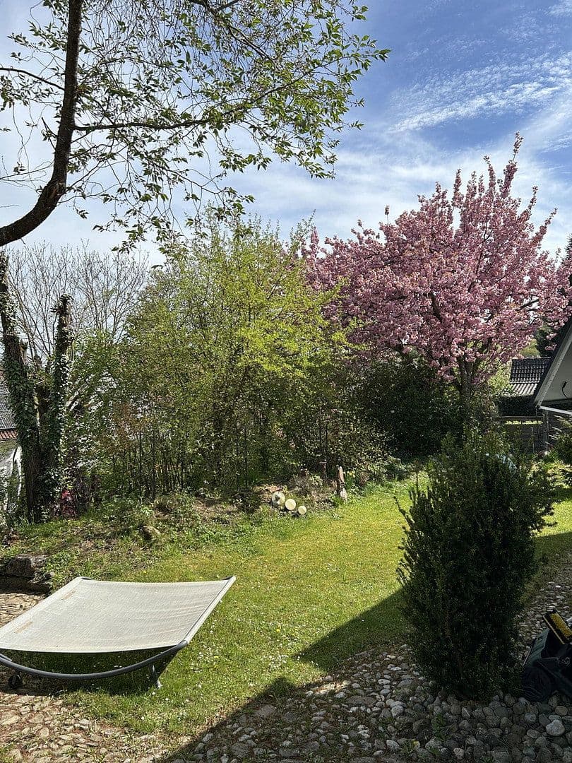 Predaj domu 130 m², pozemok 589 m², Hüttlingen, Bádensko-Wurttembersko Predaj domu 130 m², pozemok 589 m², Hüttlingen, Bádensko-Wurttembersko