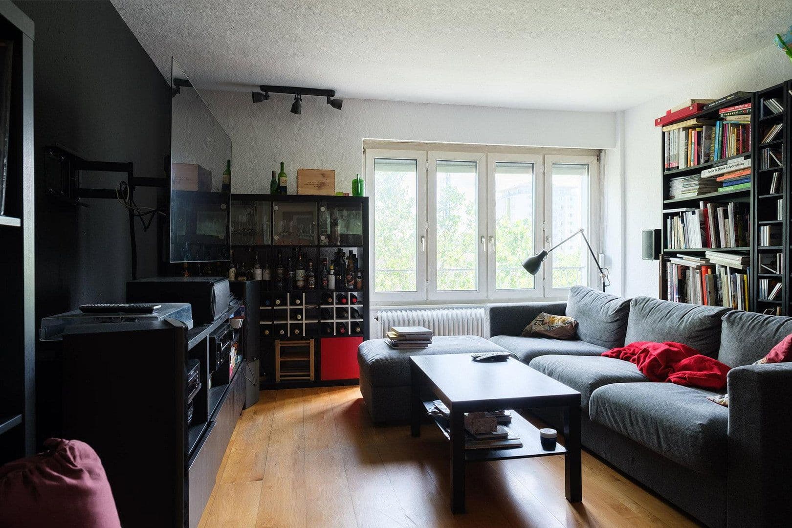 Prenájom bytu 3-izbový 85 m², Rheinstraße 53, Karlsruhe, Bádensko-Wurttembersko Prenájom bytu 3-izbový 85 m², Rheinstraße 53, Karlsruhe, Bádensko-Wurttembersko