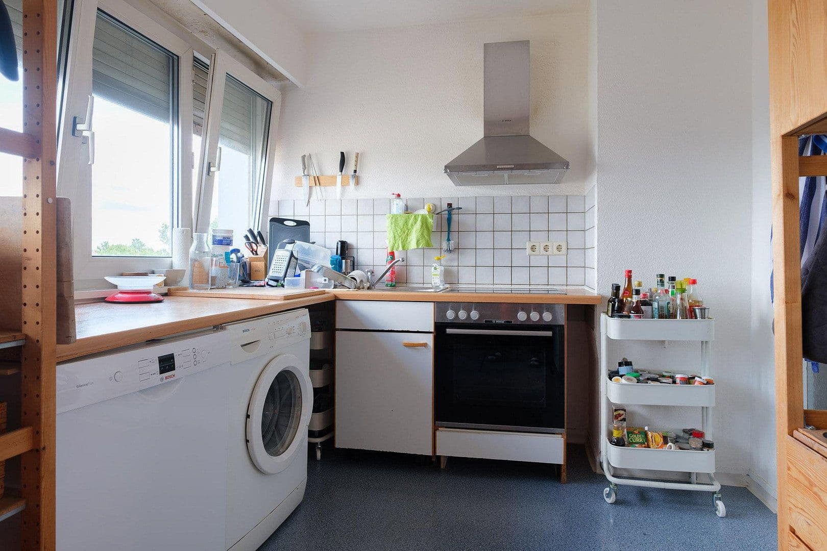 Prenájom bytu 3-izbový 85 m², Rheinstraße 53, Karlsruhe, Bádensko-Wurttembersko Prenájom bytu 3-izbový 85 m², Rheinstraße 53, Karlsruhe, Bádensko-Wurttembersko