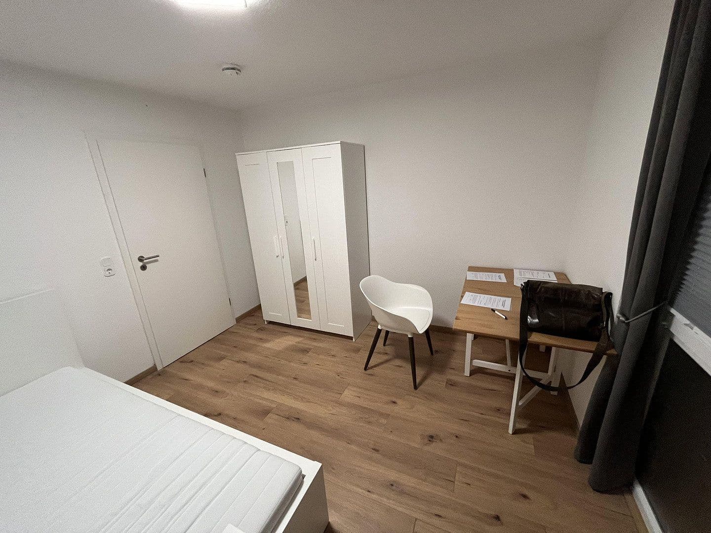 Prenájom bytu 1-izbový 20 m², Stöckener Str. 173, Hannover, Dolné Sasko Prenájom bytu 1-izbový 20 m², Stöckener Str. 173, Hannover, Dolné Sasko