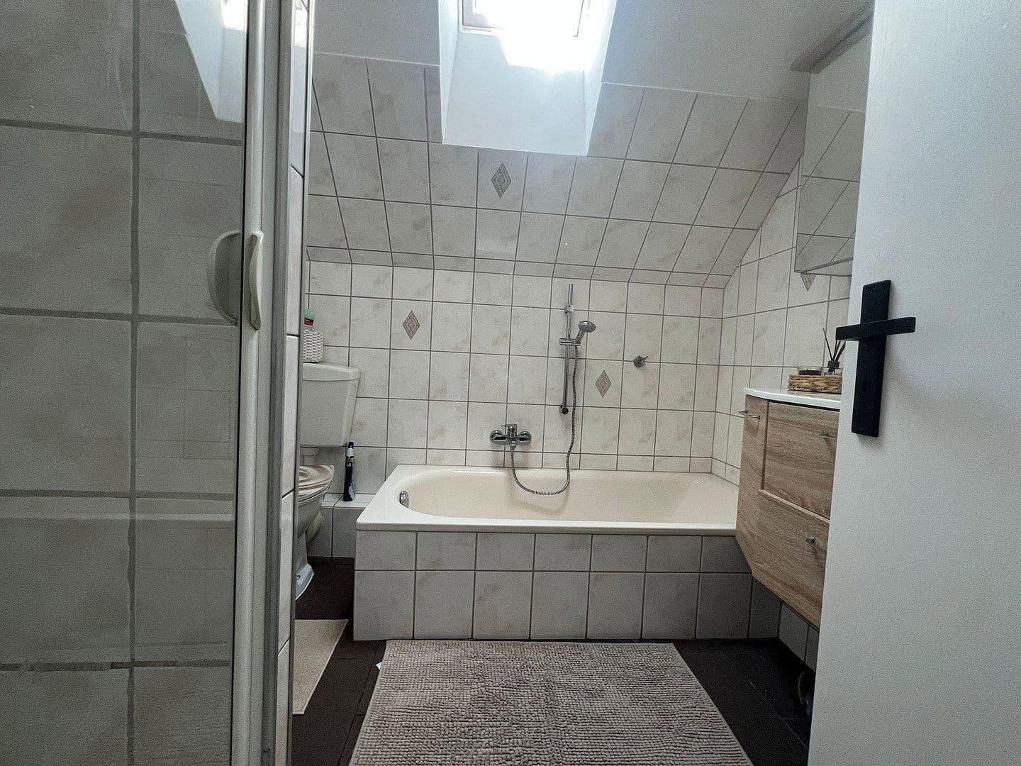 Predaj domu 94 m², pozemok 271 m², Kummerfeld, Šlezvicko-Holštajnsko Predaj domu 94 m², pozemok 271 m², Kummerfeld, Šlezvicko-Holštajnsko