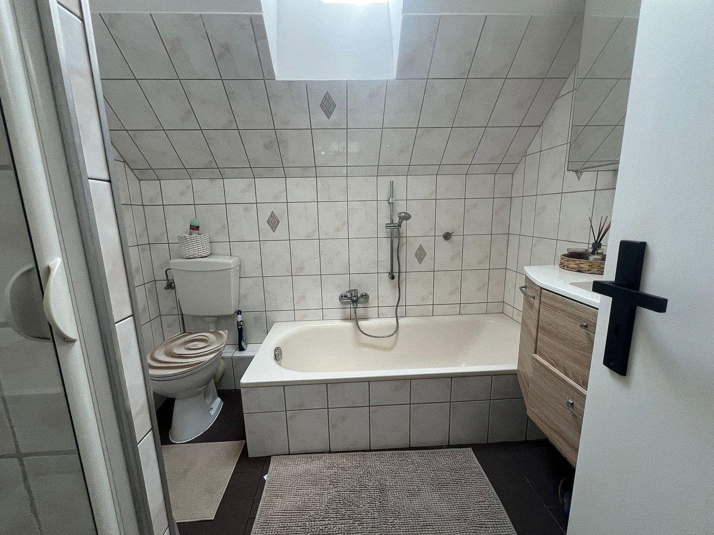 Predaj domu 94 m², pozemok 271 m², Kummerfeld, Šlezvicko-Holštajnsko Predaj domu 94 m², pozemok 271 m², Kummerfeld, Šlezvicko-Holštajnsko