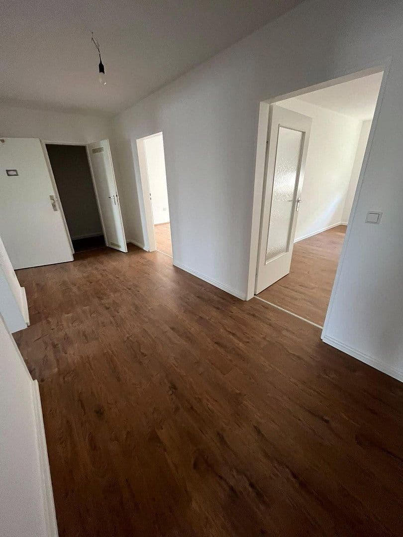 Prenájom bytu 2-izbový 63 m², Kaiser-Wilhelm-Strasse 21, Ludwigshafen, Porýnie-Falcko Prenájom bytu 2-izbový 63 m², Kaiser-Wilhelm-Strasse 21, Ludwigshafen, Porýnie-Falcko