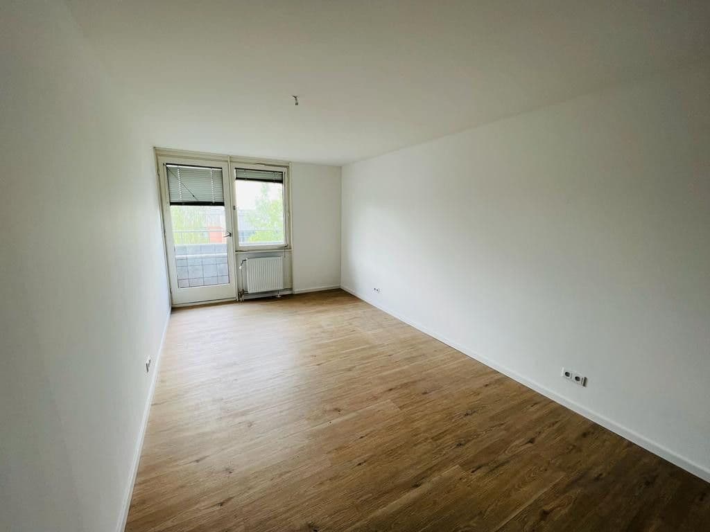 Prenájom bytu 2-izbový 65 m², Nüßstr. 18, Sindelfingen, Bádensko-Wurttembersko Prenájom bytu 2-izbový 65 m², Nüßstr. 18, Sindelfingen, Bádensko-Wurttembersko