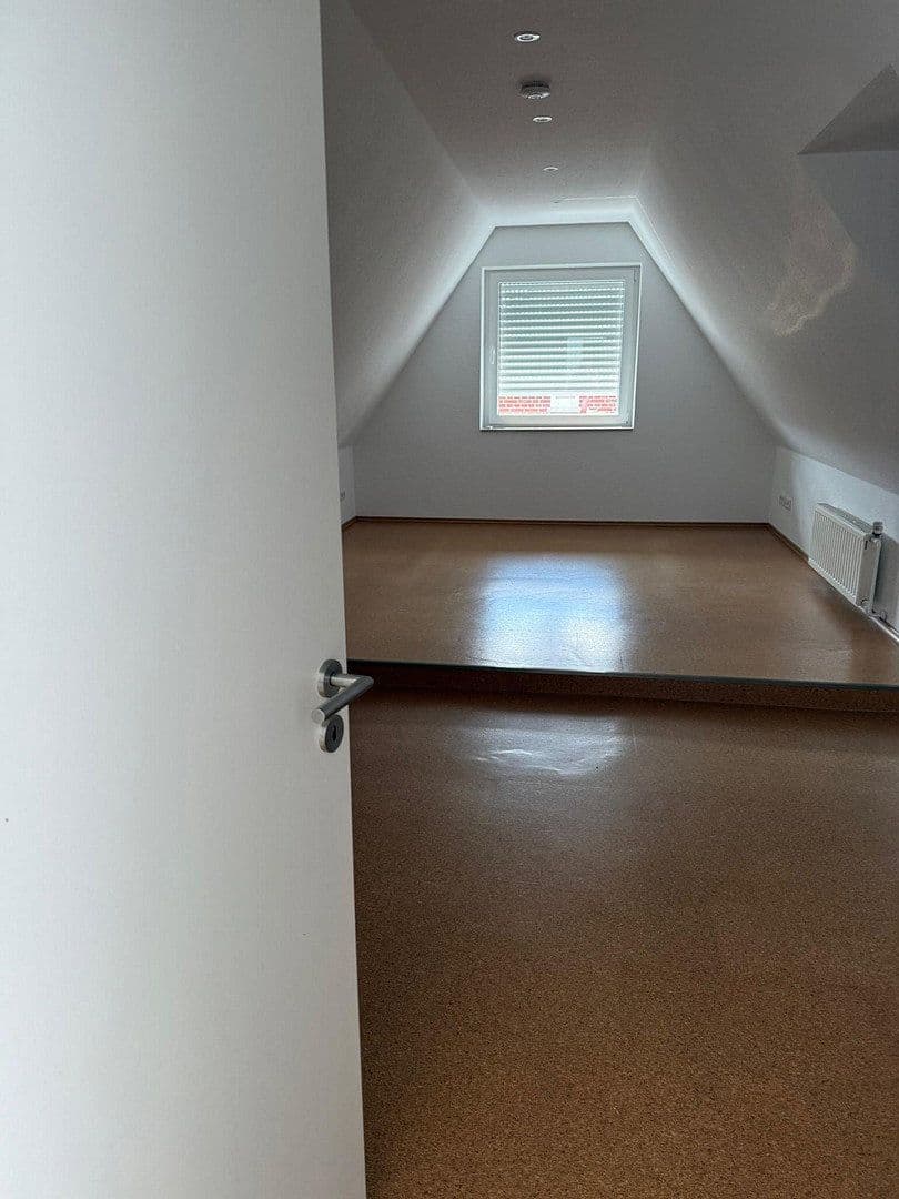 Prenájom bytu 5-izbový 117 m², Warendorf, Severné Porýnie - Westfálsko Prenájom bytu 5-izbový 117 m², Warendorf, Severné Porýnie - Westfálsko