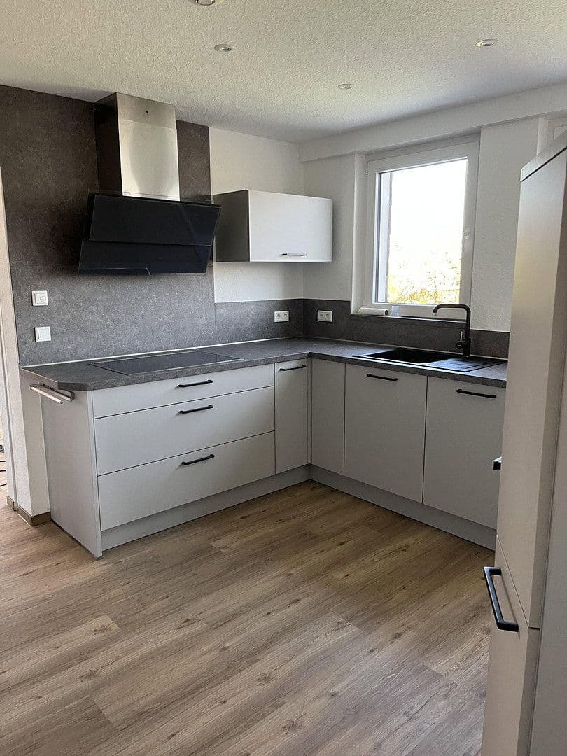 Prenájom bytu 5-izbový 117 m², Warendorf, Severné Porýnie - Westfálsko Prenájom bytu 5-izbový 117 m², Warendorf, Severné Porýnie - Westfálsko