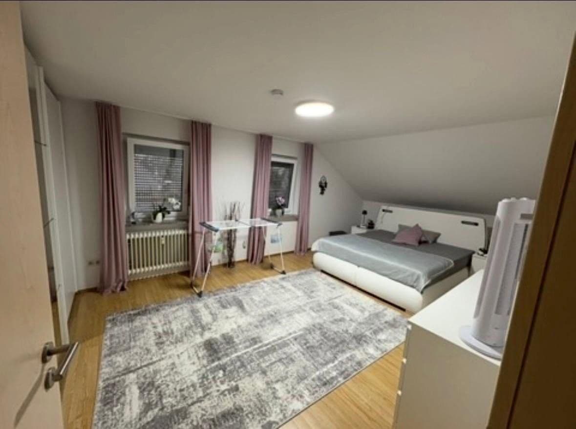 Prenájom bytu 4-izbový 101 m², Sulz am Neckar, Bádensko-Wurttembersko Prenájom bytu 4-izbový 101 m², Sulz am Neckar, Bádensko-Wurttembersko
