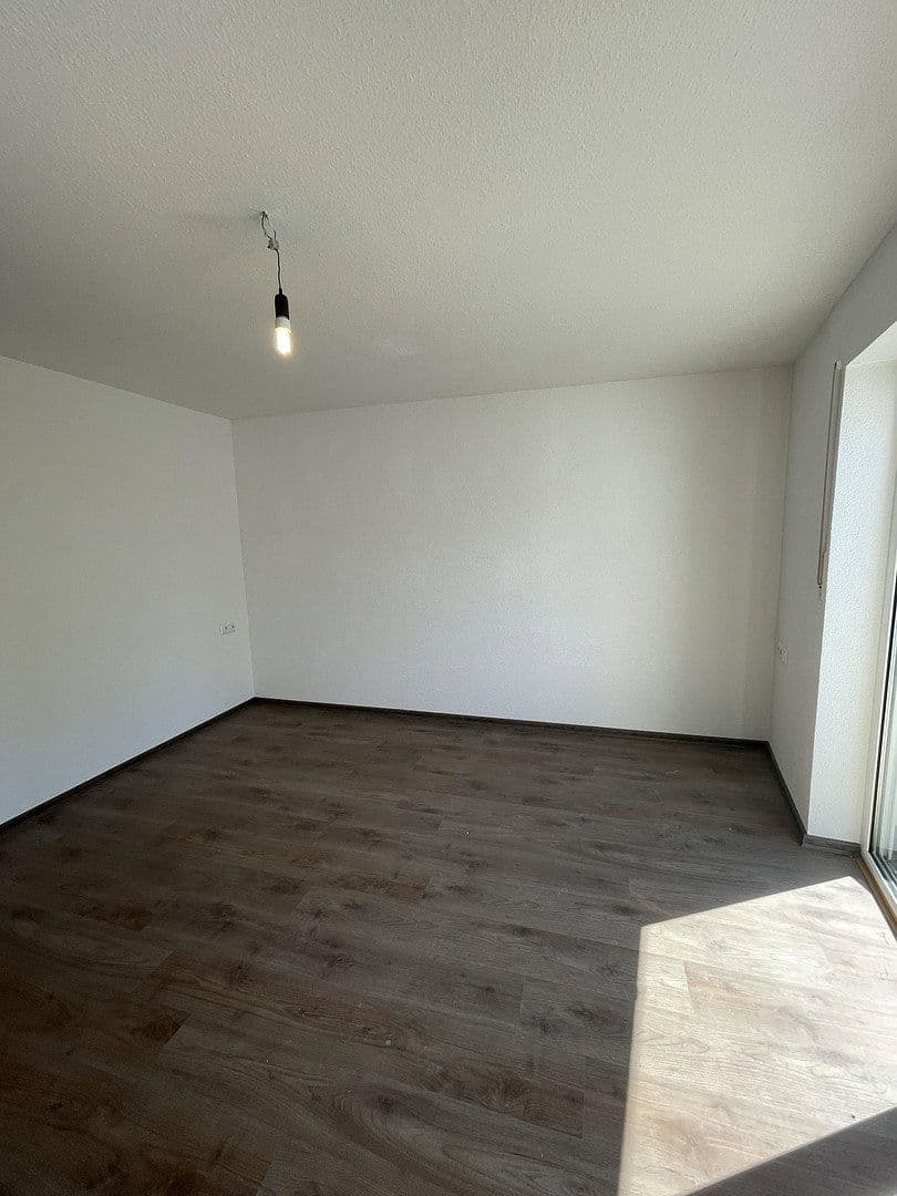 Predaj bytu 2-izbový 68 m², Öhringen, Bádensko-Wurttembersko Predaj bytu 2-izbový 68 m², Öhringen, Bádensko-Wurttembersko