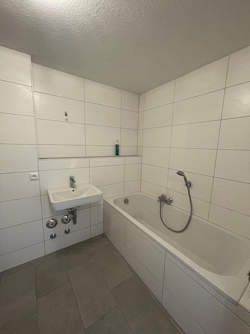 Predaj bytu 2-izbový 68 m², Öhringen, Bádensko-Wurttembersko Predaj bytu 2-izbový 68 m², Öhringen, Bádensko-Wurttembersko