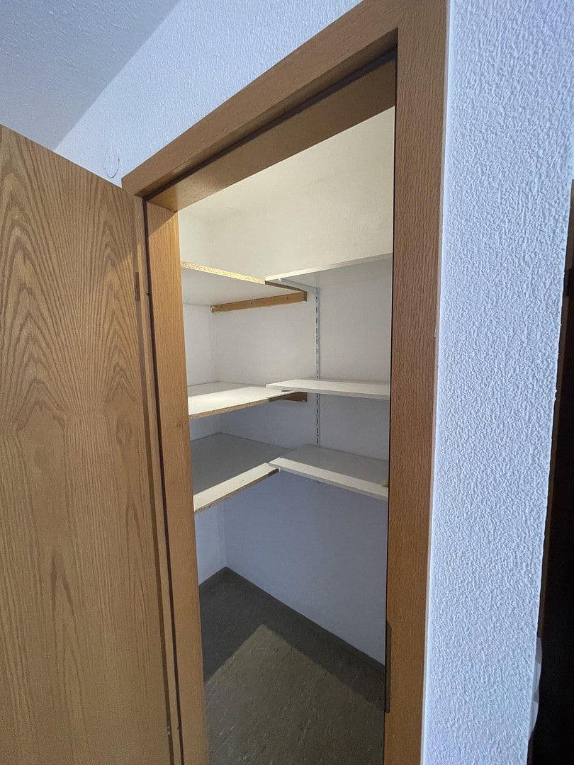 Predaj bytu 2-izbový 68 m², Öhringen, Bádensko-Wurttembersko Predaj bytu 2-izbový 68 m², Öhringen, Bádensko-Wurttembersko
