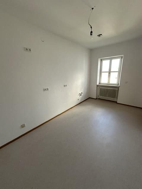 Prenájom domu 190 m², pozemok 1.000 m², An den Linden 14, Mühlhausen, Bavorsko Prenájom domu 190 m², pozemok 1.000 m², An den Linden 14, Mühlhausen, Bavorsko