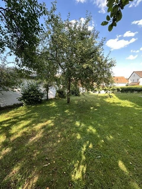 Prenájom domu 190 m², pozemok 1.000 m², An den Linden 14, Mühlhausen, Bavorsko Prenájom domu 190 m², pozemok 1.000 m², An den Linden 14, Mühlhausen, Bavorsko