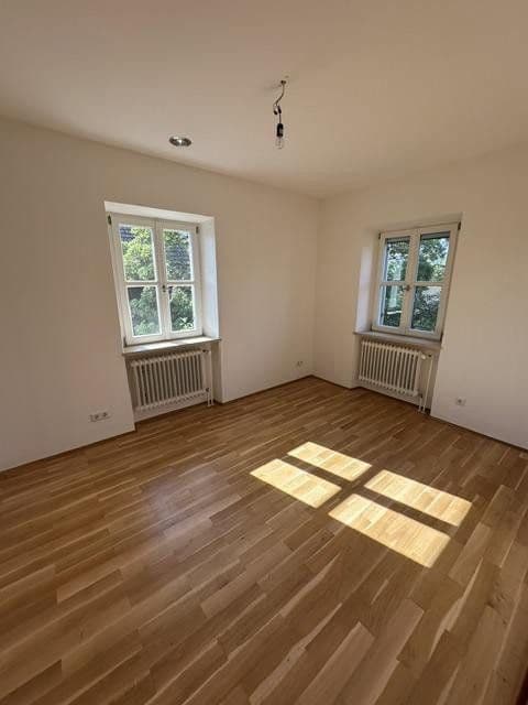 Prenájom domu 190 m², pozemok 1.000 m², An den Linden 14, Mühlhausen, Bavorsko Prenájom domu 190 m², pozemok 1.000 m², An den Linden 14, Mühlhausen, Bavorsko