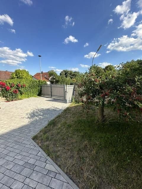 Prenájom domu 190 m², pozemok 1.000 m², An den Linden 14, Mühlhausen, Bavorsko Prenájom domu 190 m², pozemok 1.000 m², An den Linden 14, Mühlhausen, Bavorsko