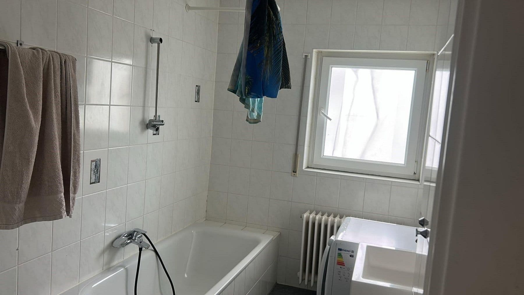 Prenájom bytu 4-izbový 111 m², Kornblumenstr. 22, Rheinstetten, Bádensko-Wurttembersko Prenájom bytu 4-izbový 111 m², Kornblumenstr. 22, Rheinstetten, Bádensko-Wurttembersko
