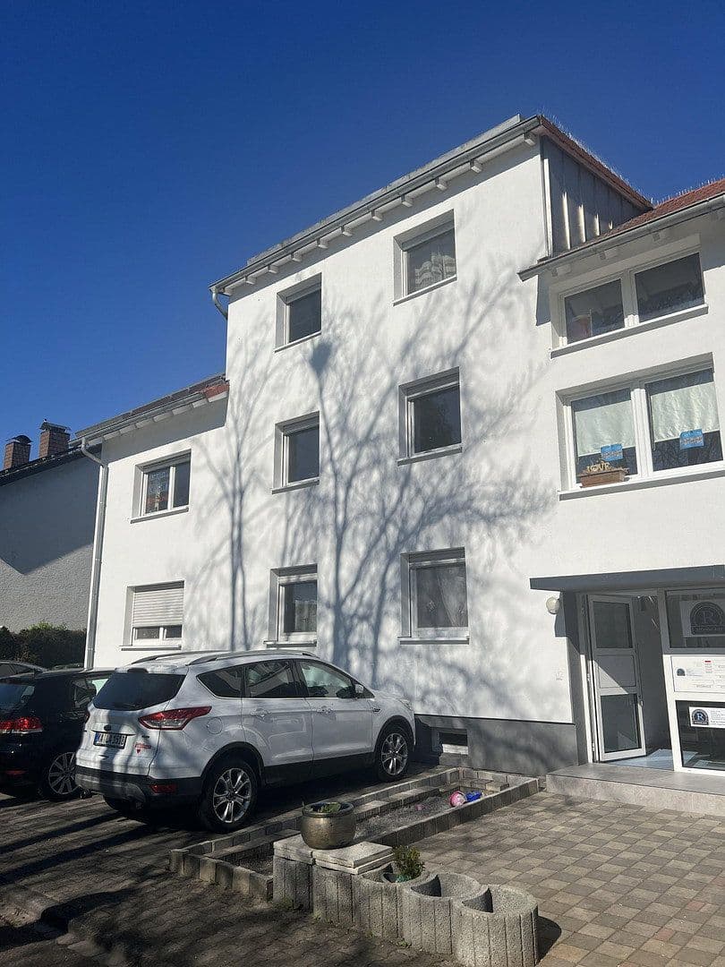Prenájom bytu 4-izbový 111 m², Kornblumenstr. 22, Rheinstetten, Bádensko-Wurttembersko Prenájom bytu 4-izbový 111 m², Kornblumenstr. 22, Rheinstetten, Bádensko-Wurttembersko
