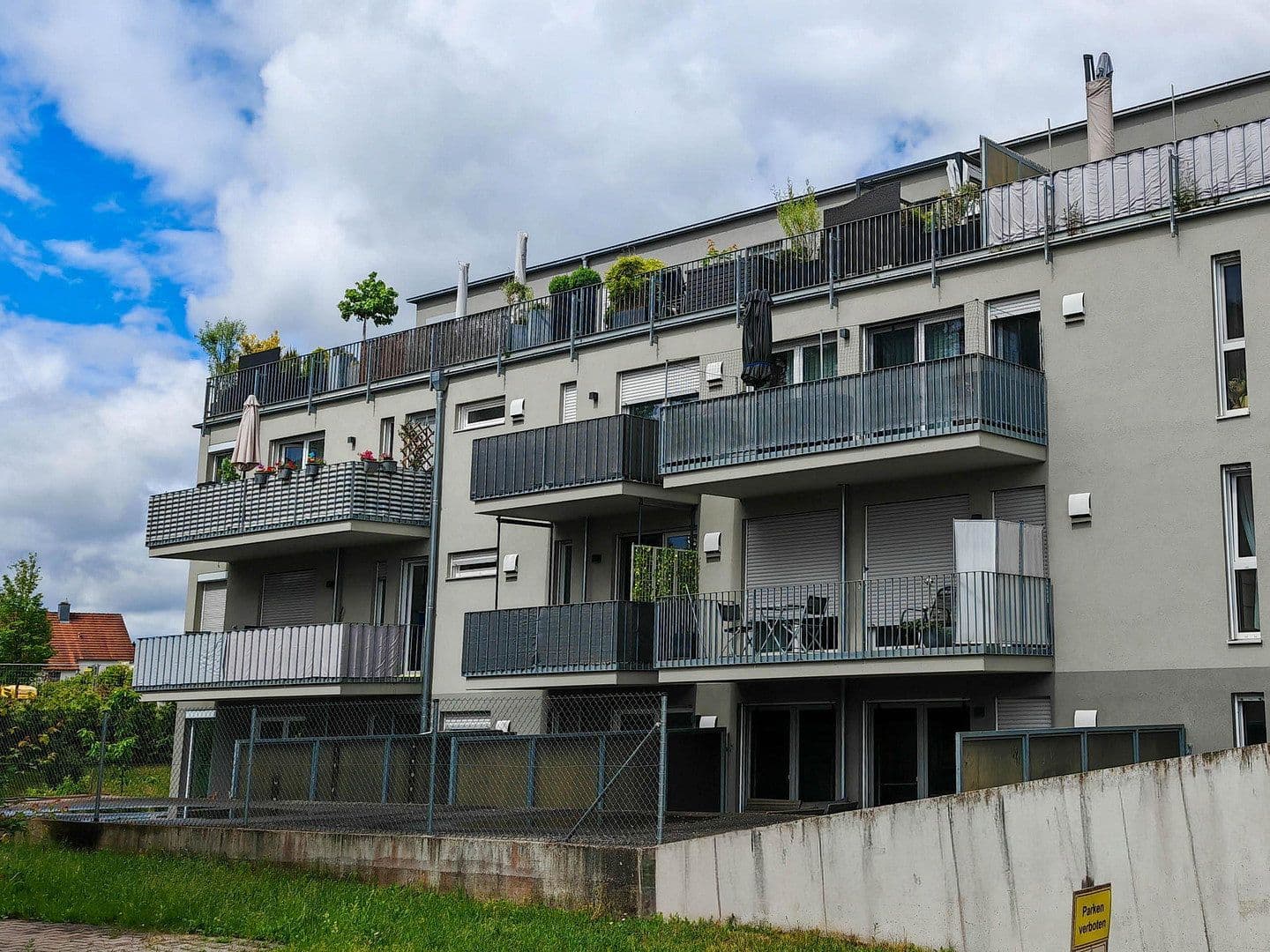 Prenájom bytu 2-izbový 69 m², Eichenstr. 4, Burglengenfeld, Bavorsko Prenájom bytu 2-izbový 69 m², Eichenstr. 4, Burglengenfeld, Bavorsko