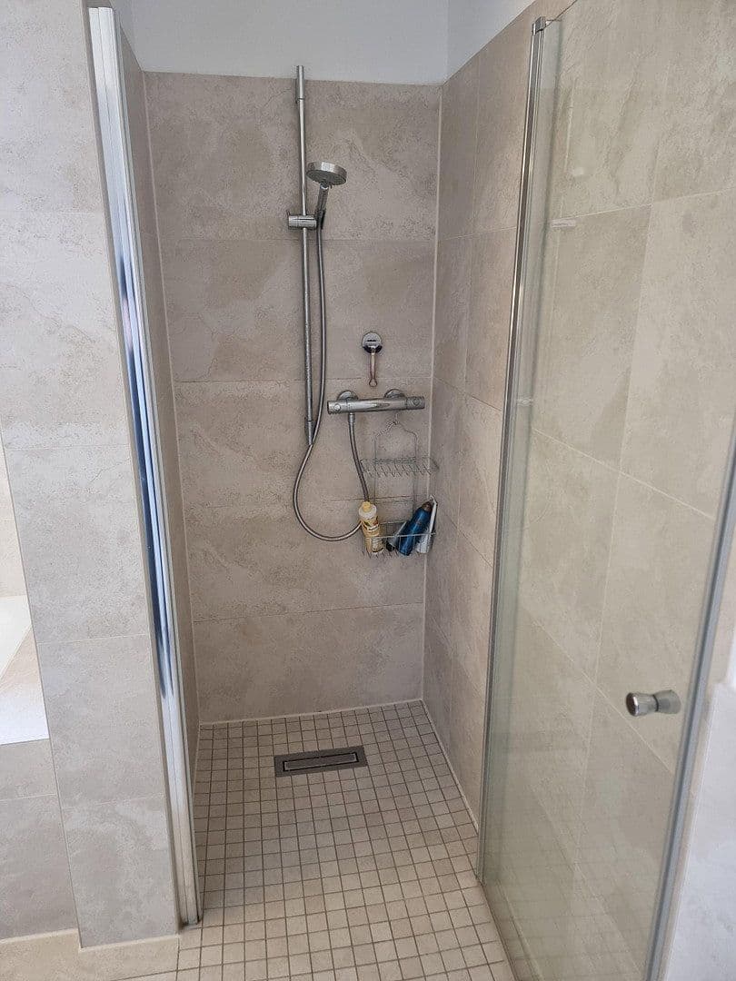 Prenájom bytu 2-izbový 73 m², Wolfgang-Bangert-Strasse 8, Frankfurt am Main, Hesensko Prenájom bytu 2-izbový 73 m², Wolfgang-Bangert-Strasse 8, Frankfurt am Main, Hesensko