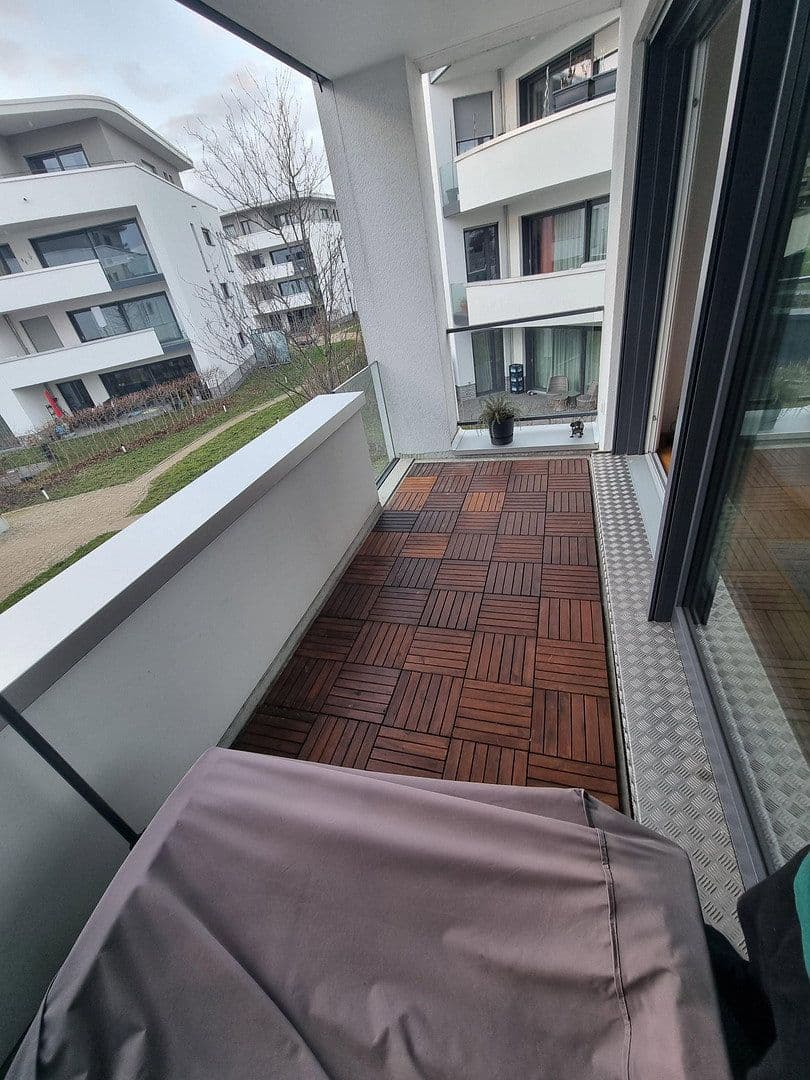 Prenájom bytu 2-izbový 73 m², Wolfgang-Bangert-Strasse 8, Frankfurt am Main, Hesensko Prenájom bytu 2-izbový 73 m², Wolfgang-Bangert-Strasse 8, Frankfurt am Main, Hesensko