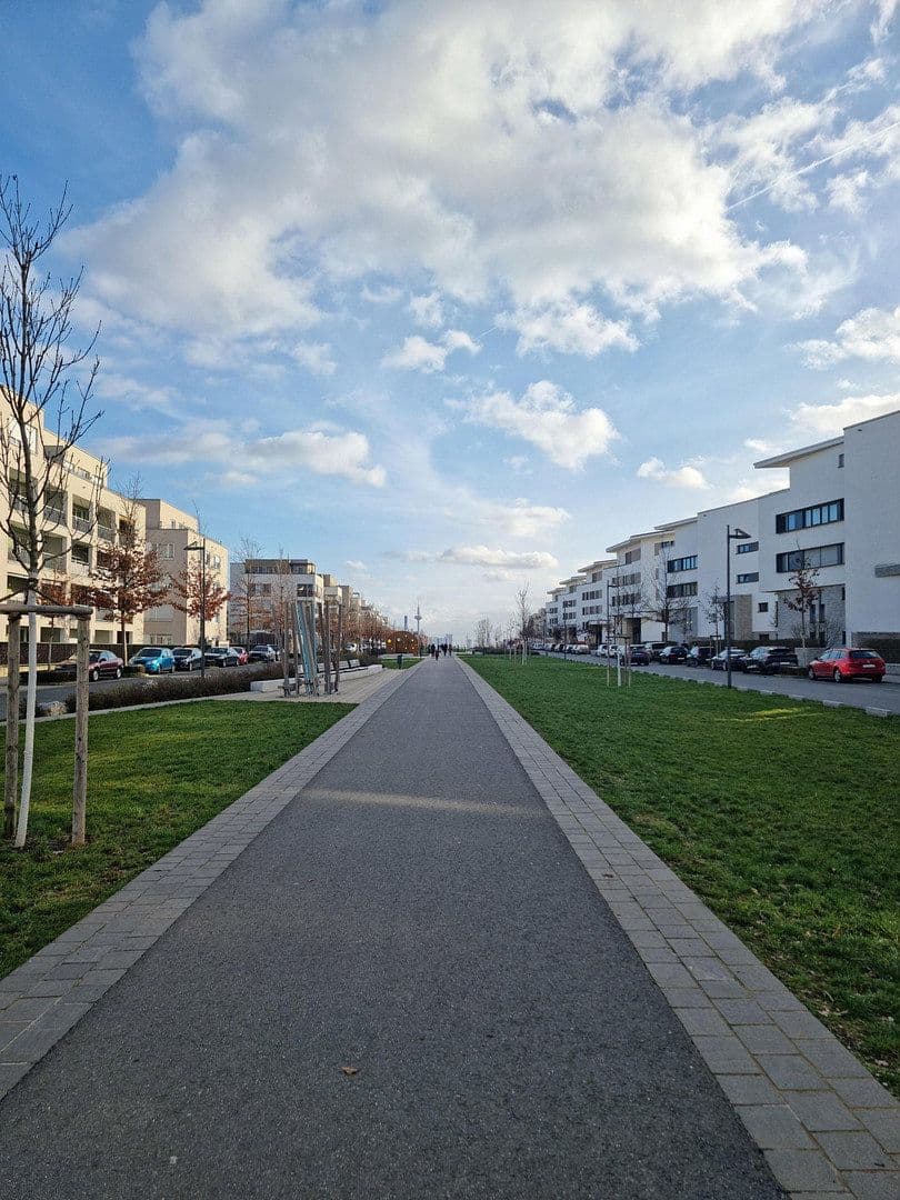 Prenájom bytu 2-izbový 73 m², Wolfgang-Bangert-Strasse 8, Frankfurt am Main, Hesensko Prenájom bytu 2-izbový 73 m², Wolfgang-Bangert-Strasse 8, Frankfurt am Main, Hesensko
