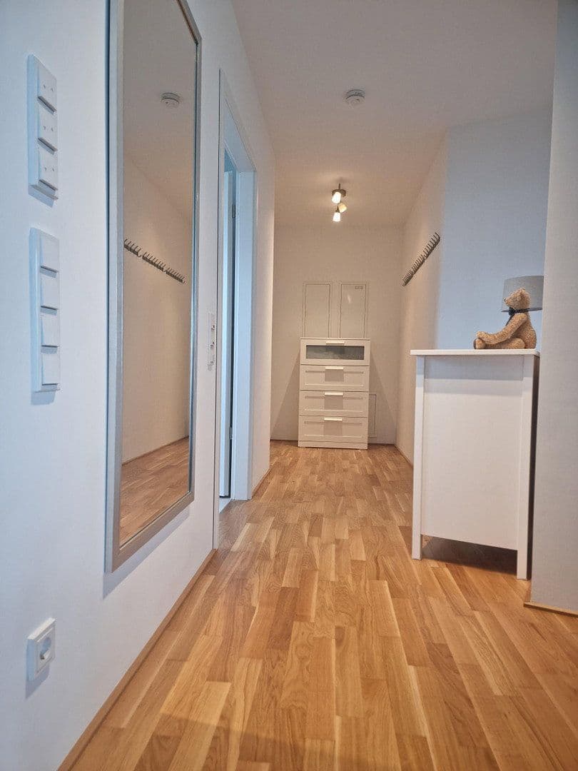 Prenájom bytu 2-izbový 73 m², Wolfgang-Bangert-Strasse 8, Frankfurt am Main, Hesensko Prenájom bytu 2-izbový 73 m², Wolfgang-Bangert-Strasse 8, Frankfurt am Main, Hesensko