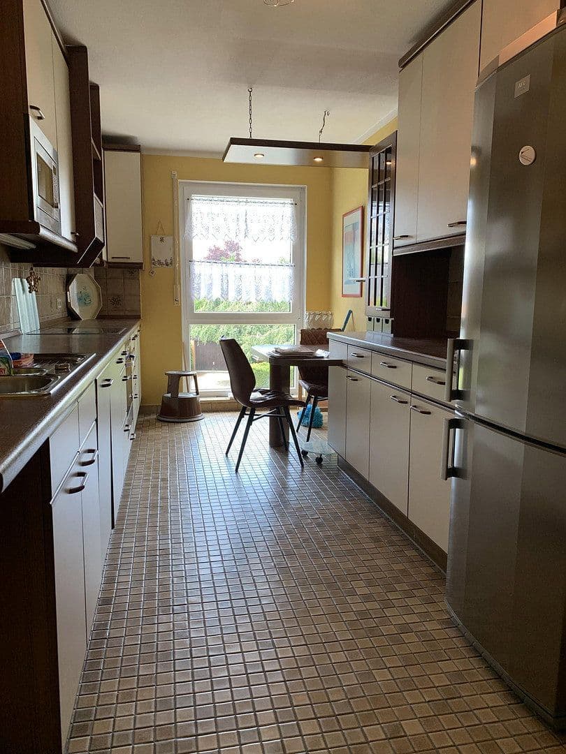 Prenájom bytu 2-izbový 72 m², Fürth, Bavorsko Prenájom bytu 2-izbový 72 m², Fürth, Bavorsko