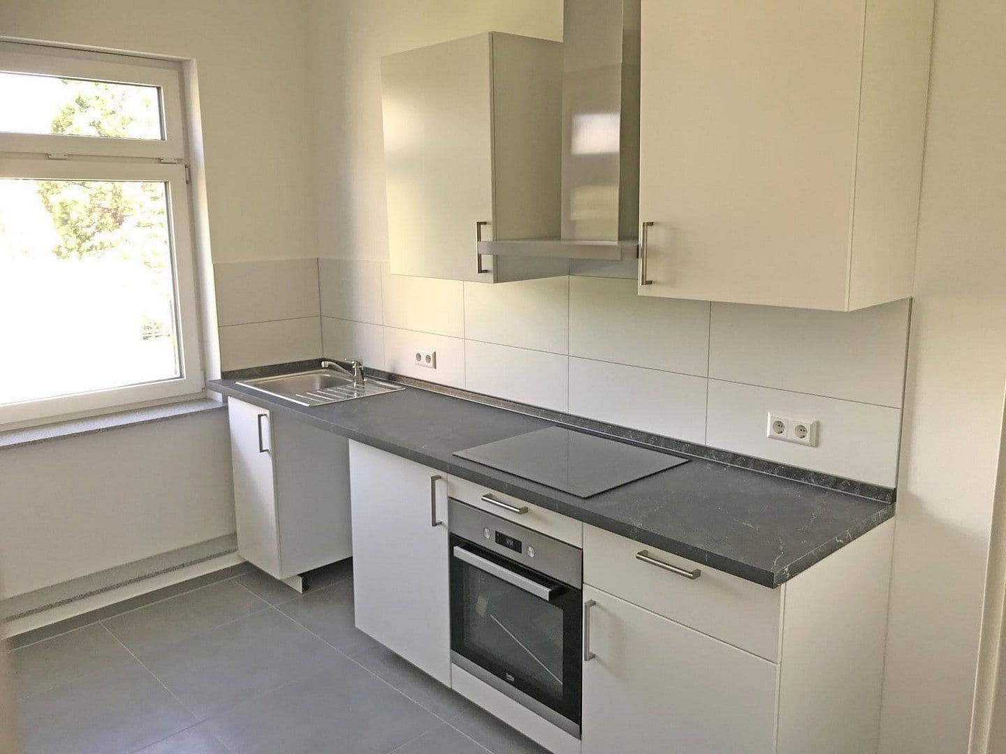 Prenájom bytu 1-izbový 49 m², Rüppurrer Str. 20b, Karlsruhe, Bádensko-Wurttembersko Prenájom bytu 1-izbový 49 m², Rüppurrer Str. 20b, Karlsruhe, Bádensko-Wurttembersko