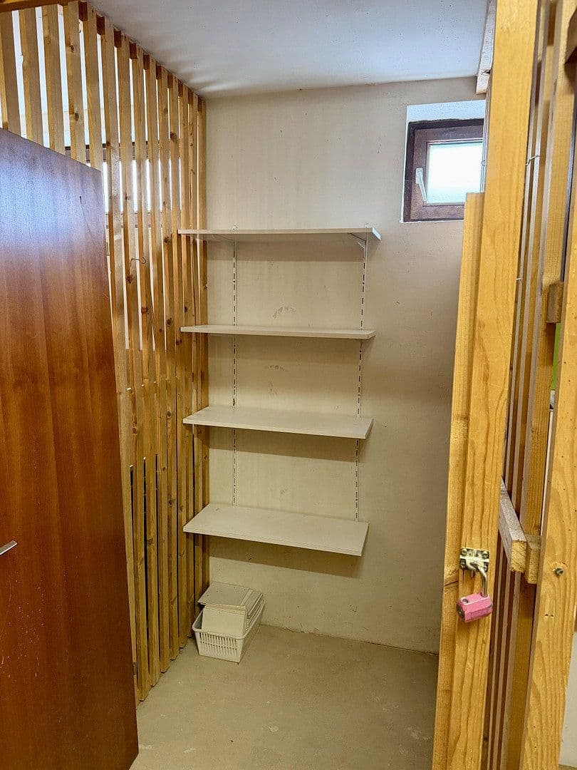 Predaj bytu 3-izbový 87 m², Altensittenbacher Straße 28a, Hersbruck, Bavorsko Predaj bytu 3-izbový 87 m², Altensittenbacher Straße 28a, Hersbruck, Bavorsko